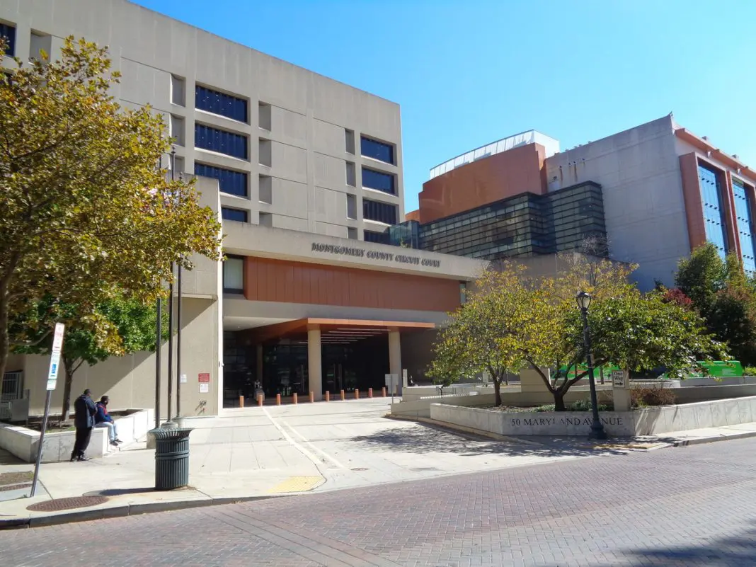 The Montgomery County Circuit Court on 50 Mary and Avenue